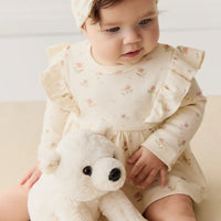 Snuggle Bunnies | Parker the Polar Bear
