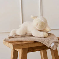 Snuggle Bunnies | Lambie