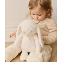 Snuggle Bunnies | Penelope the Bunny