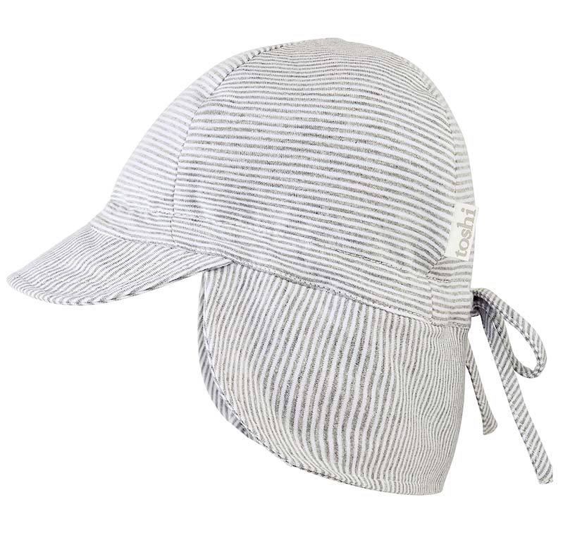 Toshi flap cap sale